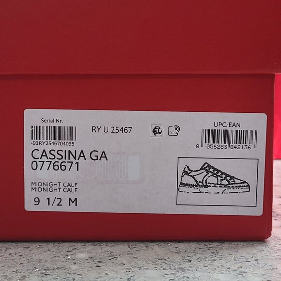 Ferragamo Cassina Low Top Sneaker with Gancini Inlay - Picture 9 of 10